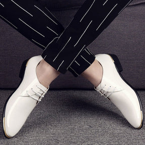 Sapato Masculino de Couro Envernizado